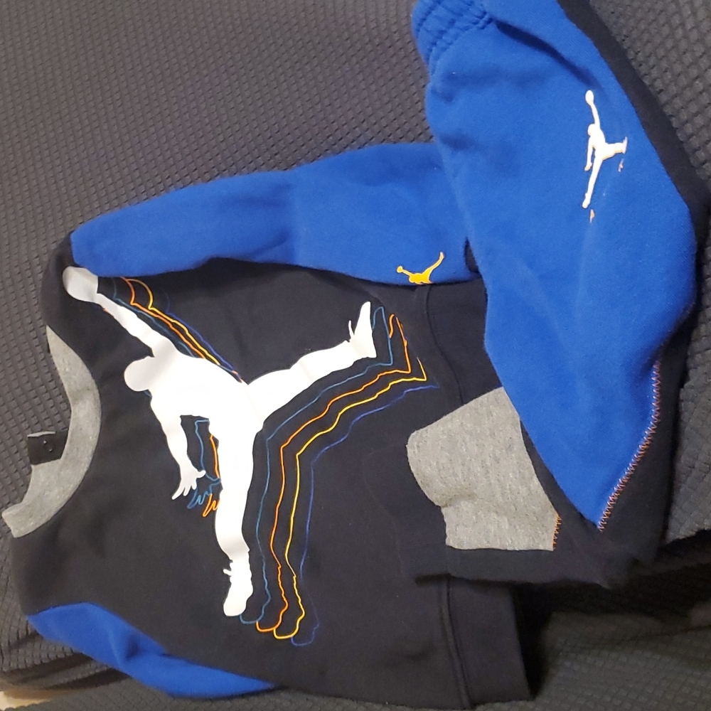 2 PC Nike Set